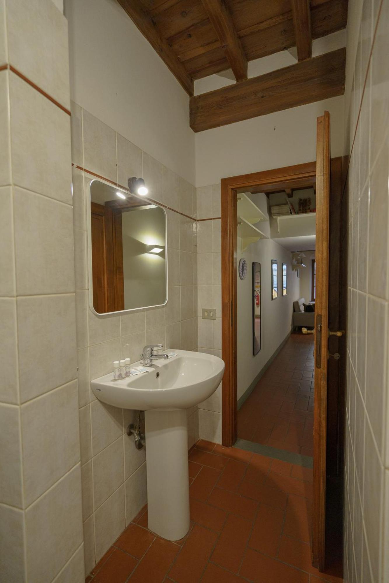 Traditional Florentine 1Br Apartment Close To Piazza Santa Croce フィレンツェ エクステリア 写真