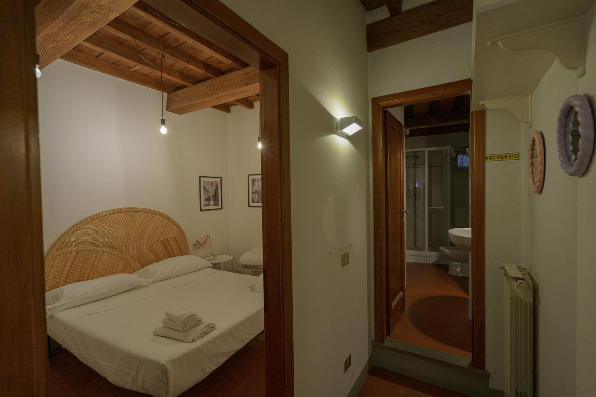 Traditional Florentine 1Br Apartment Close To Piazza Santa Croce フィレンツェ エクステリア 写真